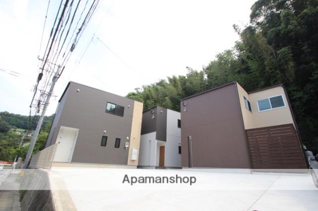 長崎県長崎市 2階建 築9年